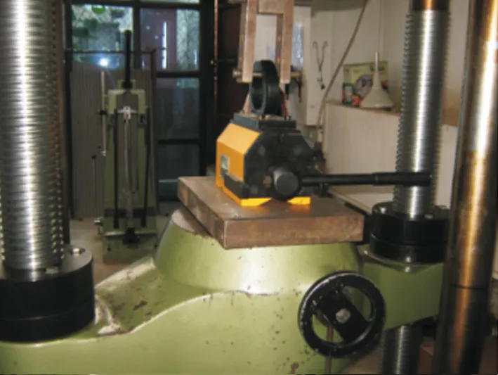 Lifter Testing on Flat Contact Area