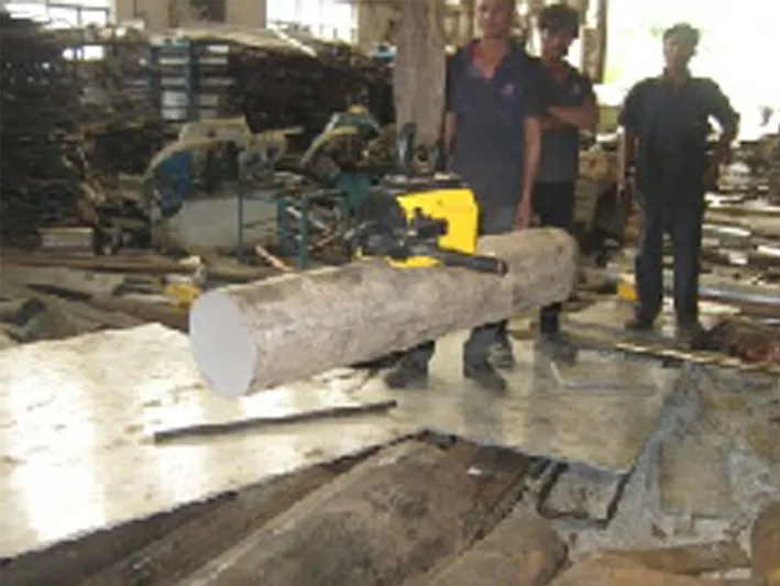 Round Bar Handling